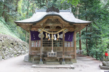 金持神社